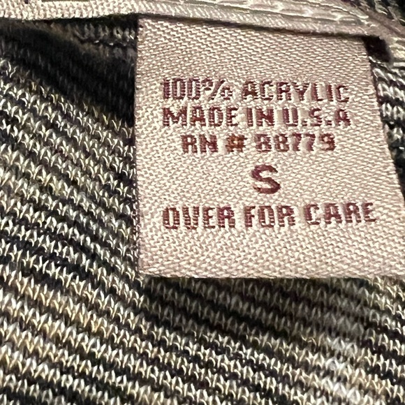 #1988. Art and Soul Leopard Print Mid-Thigh Open Vest. Size S - Picture 7 of 7